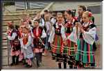 Wielk atrakcj bya te polska modzie z zespow folklorystycznych - a byo ich cztery, czyli w sumie kilkaset osb.