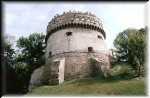 Baszta zamku w Ostrogu.