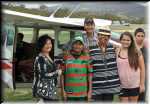 To wszystko dziao si na Grze, a tymczasem w Jindabyne Aero Club zaczynay  si loty przyjani: z Aborygenami Ngarigo mia lata nasz go z Nowego Jorku, ale naga niedyspozycja sprawia, e musia zrezygnowa.Tak wic znowu latali Polacy z Aborygenami. Filmowaa Bogusia Filip.